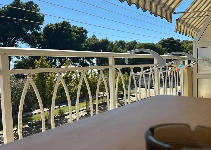 Tsatsalmas With Sea View